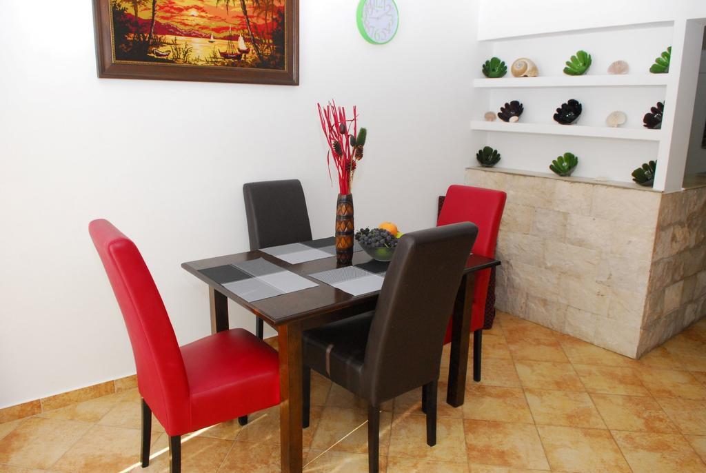 Apartments Jovan Τίβατ Εξωτερικό φωτογραφία