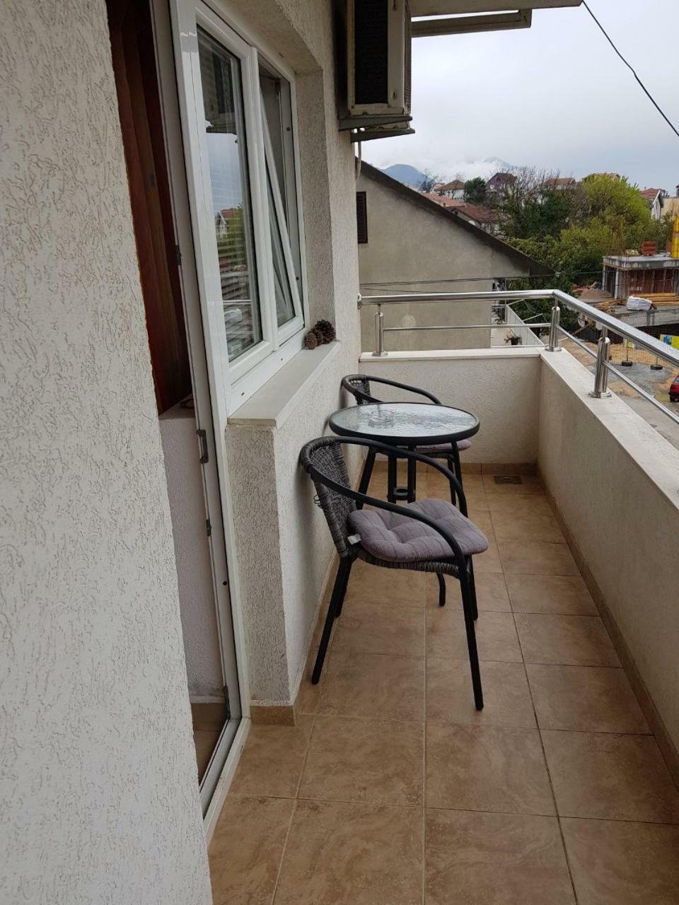 Apartments Jovan Τίβατ Εξωτερικό φωτογραφία