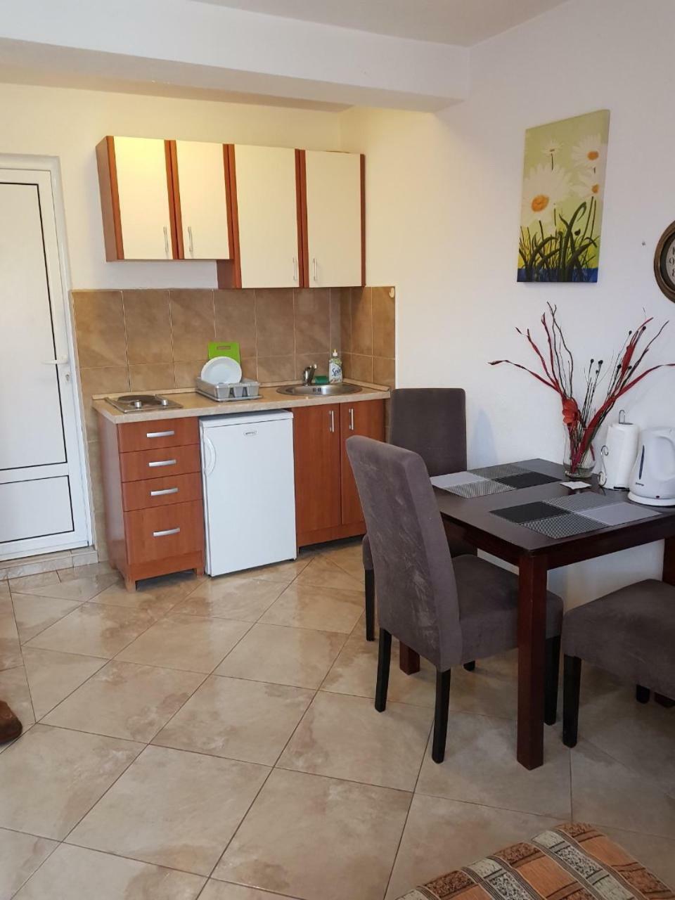 Apartments Jovan Τίβατ Εξωτερικό φωτογραφία